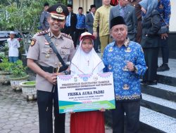Kampar Peringati Hari Pendidikan Nasional, Kapolres Berikan Dukungan